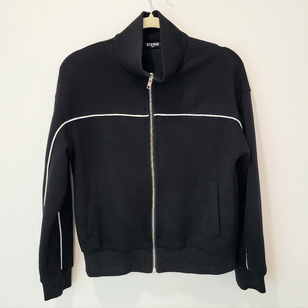 BTFBM Womens Zip Up Sweater XS Black‎ White Half Collar Chic Stretchy